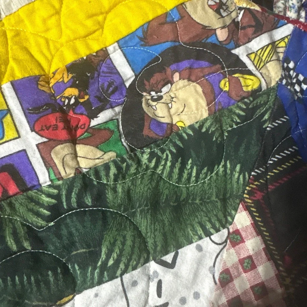 Vintage Handmade Patchwork String Quilt Looney Tunes Disney Throw Blanket 64x90
